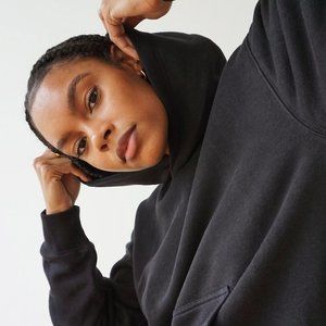 ARITZIA Tna The Perfect Hoodie SZ:S BLK